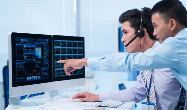 beating sp500 with tech stocks